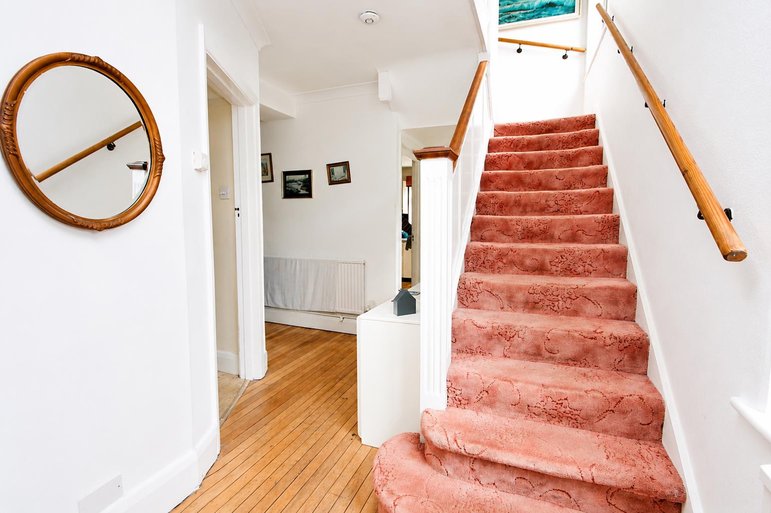 Waynflete Avenue, Croydon